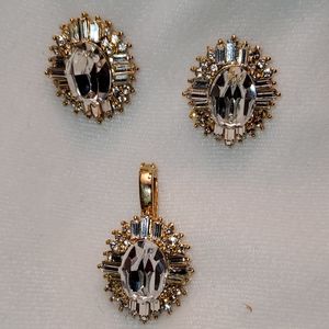 Earrings w/ matching pendant set